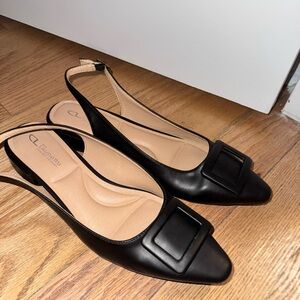 Black Pointed Toe Flats with Decorative Detail